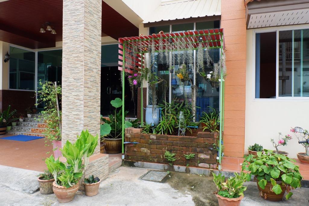 Na Chaidej Hotel Surat Thani Luaran gambar