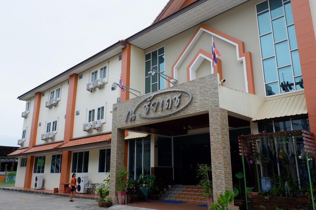 Na Chaidej Hotel Surat Thani Luaran gambar