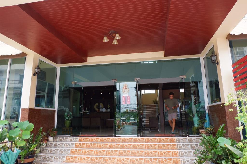 Na Chaidej Hotel Surat Thani Luaran gambar
