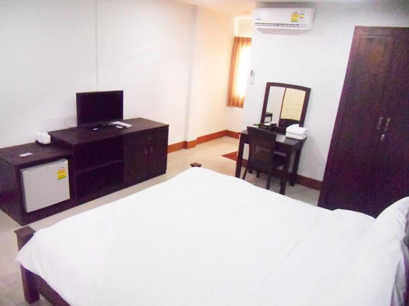 Na Chaidej Hotel Surat Thani Luaran gambar